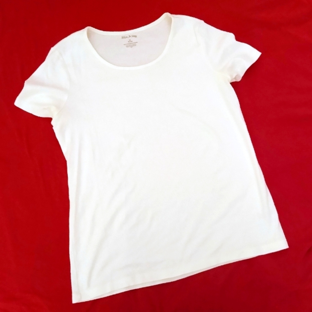 White Tshirt